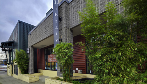  Exterior view of the International District/Chinatown Branch