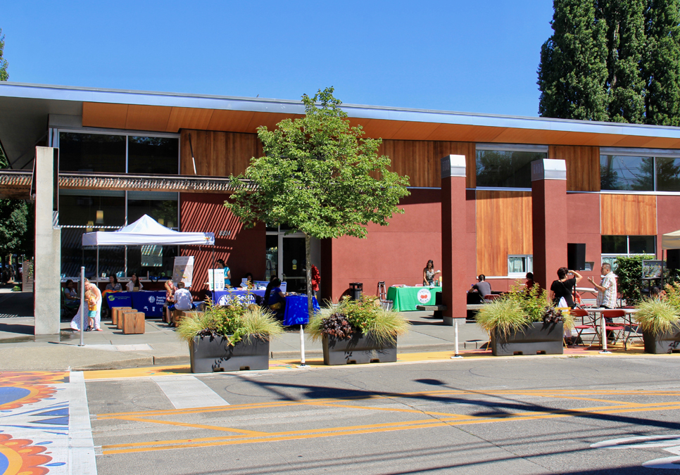 Exterior view of the South Park Branch